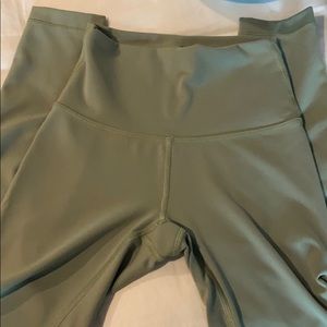 Lululemon Wunder train high rise tight